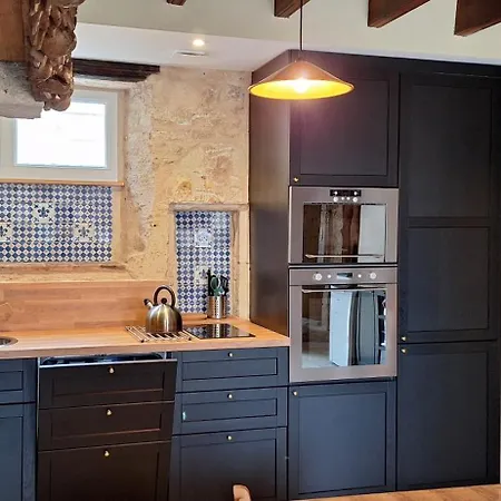 Appartement Porte 5 *